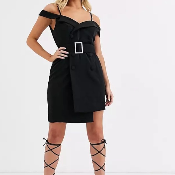 Lavish Alice Dresses & Skirts - Lavish Alice Black Off the Shoulder Rhinestone Belted Mini Dress Size 4